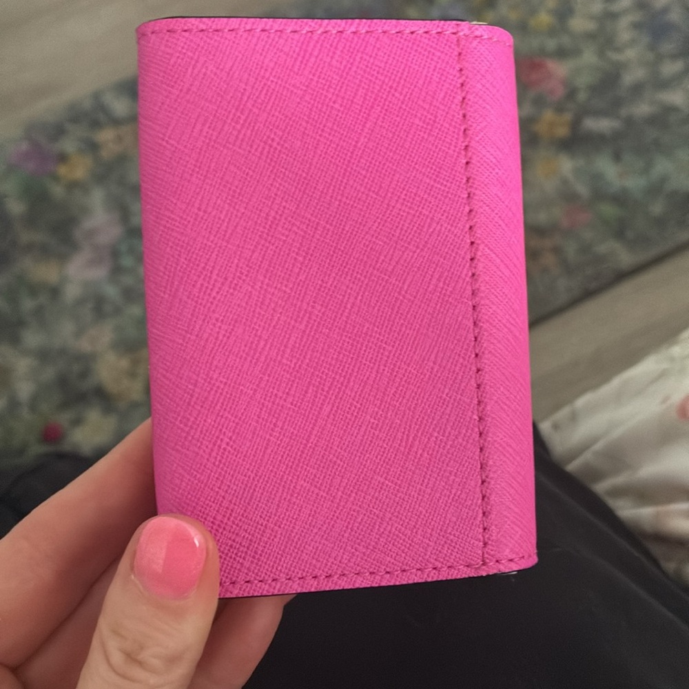 New Kate Spade Fuchsia Card Holder - Picture 3 of 3